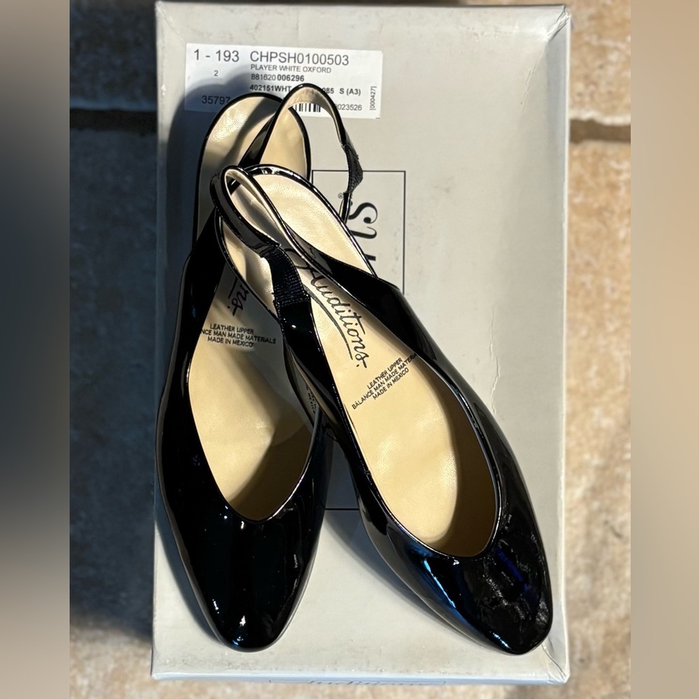 111. Auditions Glossy Black Slingback Heels
